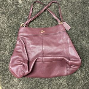 Coach Women's Burgundy Leather Shoulder Bag